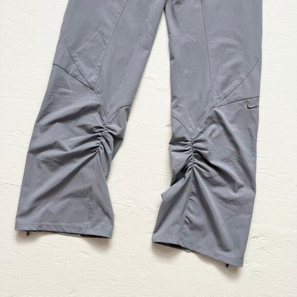 Nike FitDry Gray Periwinkle Zip Hem Stretch Pants, Size Small - Picture 3 of 8
